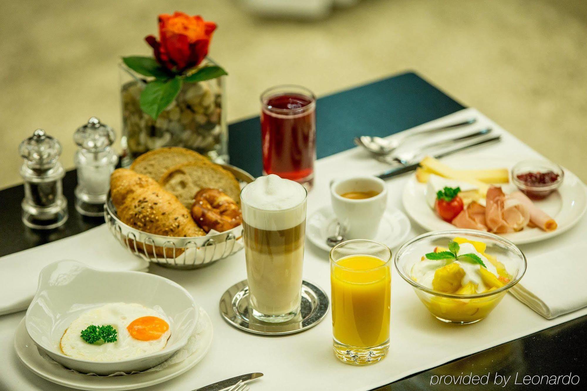 Dasbreitehotel Am Rhein Βασιλεία Εξωτερικό φωτογραφία